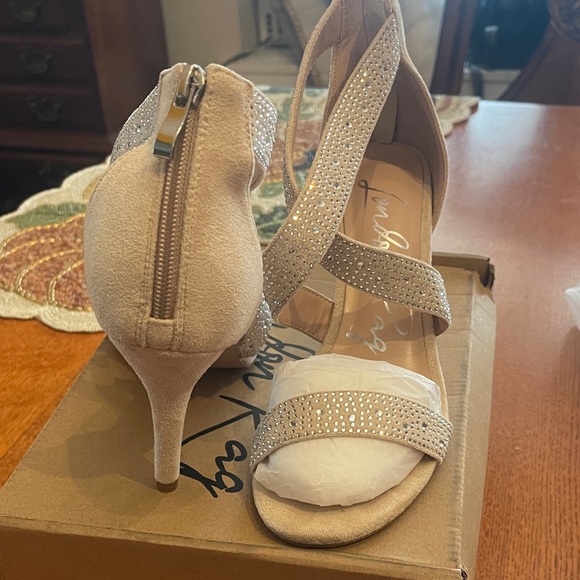 London Rag Rhinestone Heels zip back - Picture 5 of 6